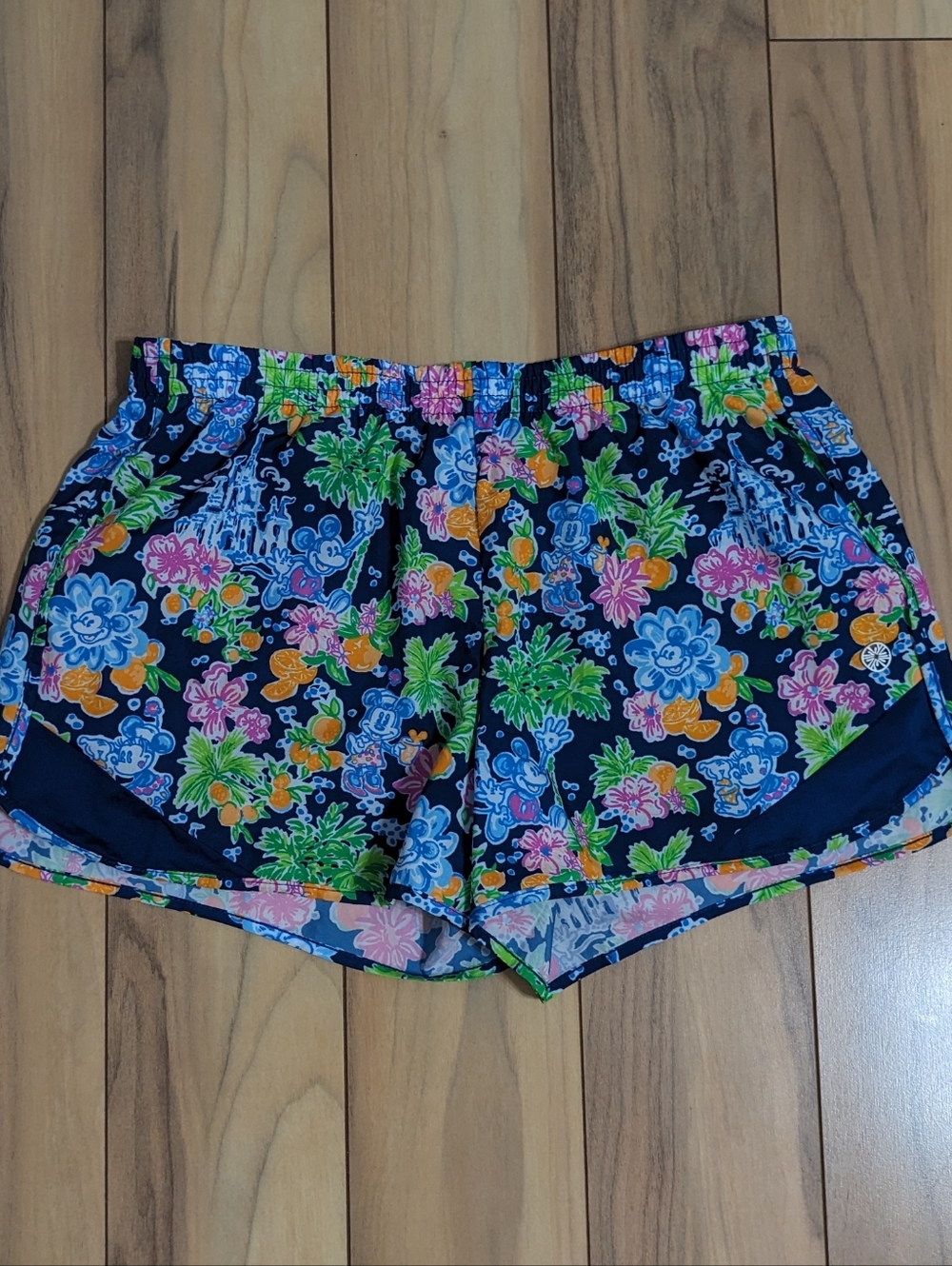 EUC! Lilly Pulitzer Disney Ocean Trail Shorts Aegean Navy Lilly Loves Disney S